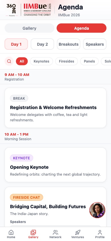 Agenda screen with day tabs, session type filters, and session cards